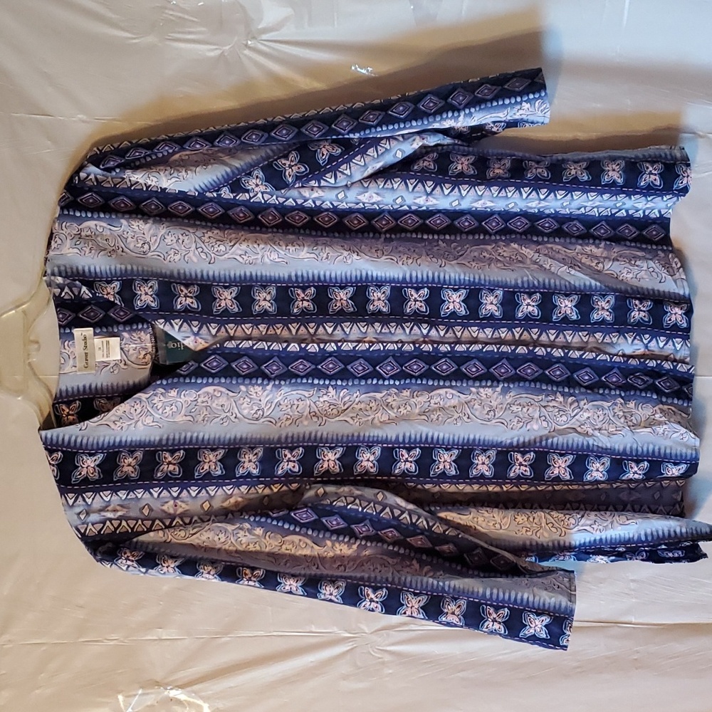 Susan Graver Studio NWT 3X V-neck button down Tunic side slits long sleeves